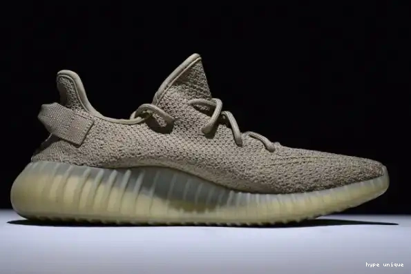 hype Boost 350 V2 Dark Green Adidas Yeezy DA9572 0325